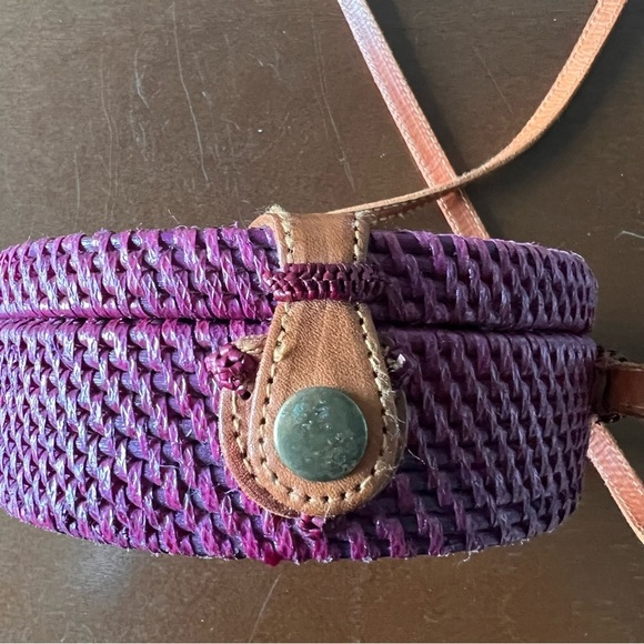 Handwoven Round Rattan Bali Crossbody Bag Boho Sustainable Button Closure Batik - Picture 7 of 10
